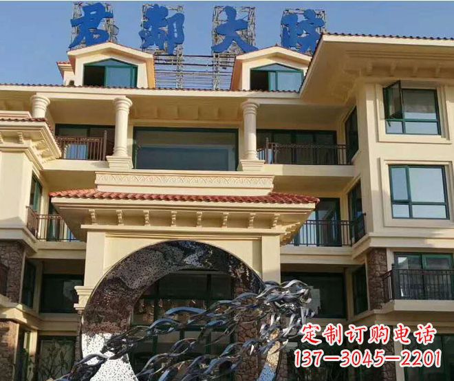 台州不锈钢鲤鱼跃龙门雕塑——传承中国传统文化