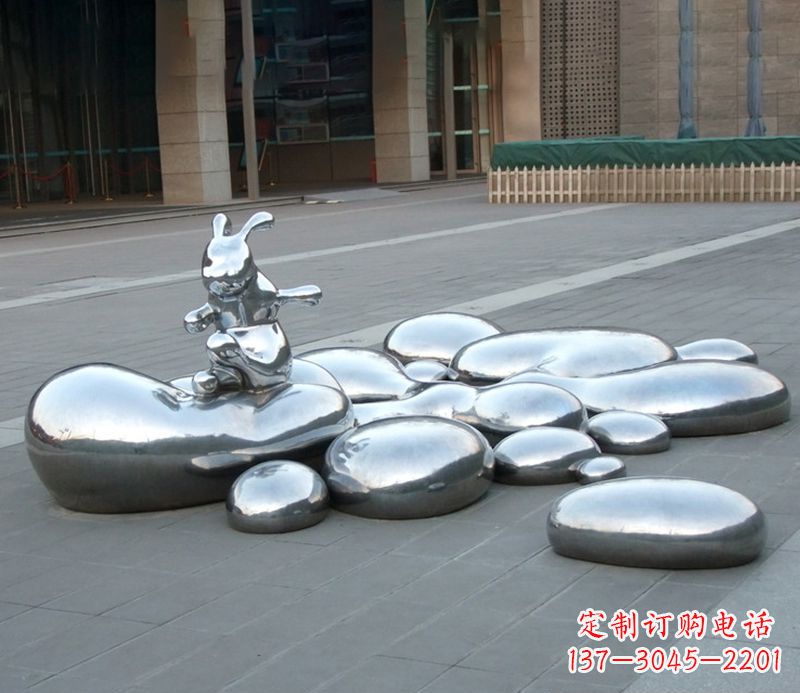 台州不锈钢兔子雕塑饱含艺术美感的艺术品
