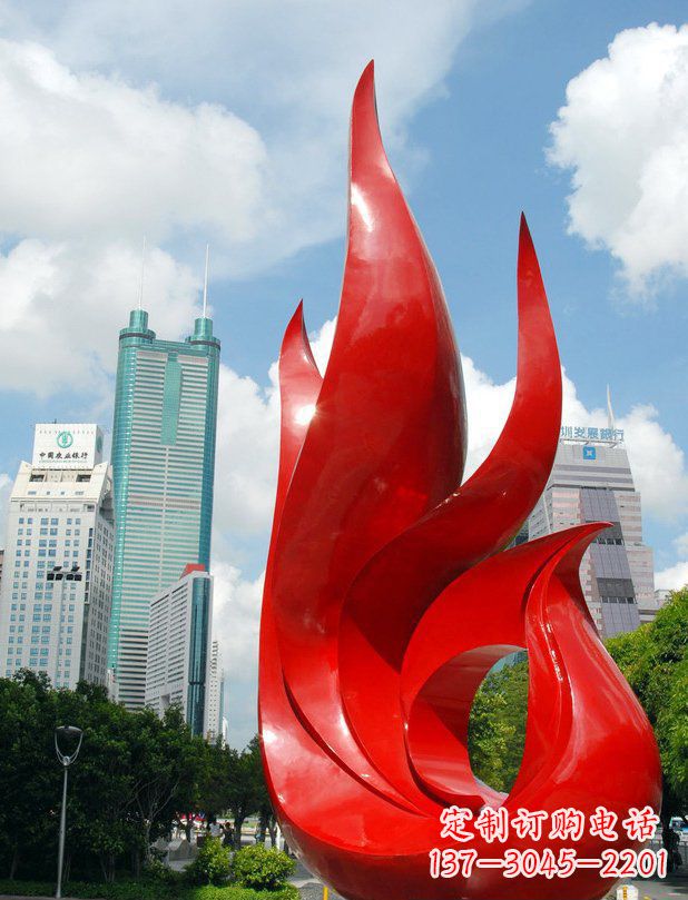 台州精致而又优雅的孔雀雕塑