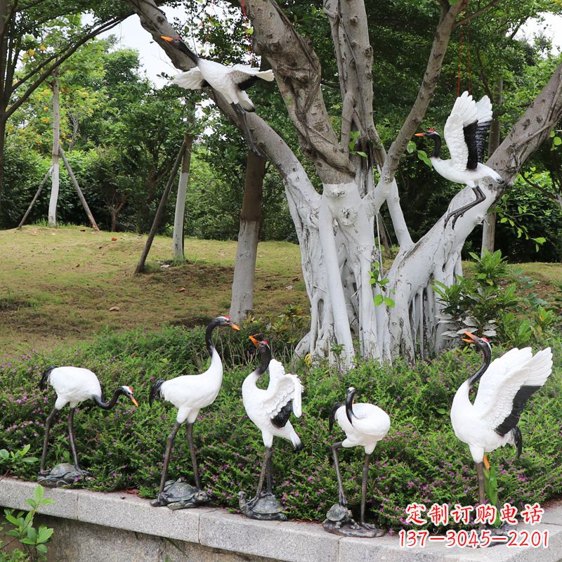 台州美丽的仙鹤雕塑