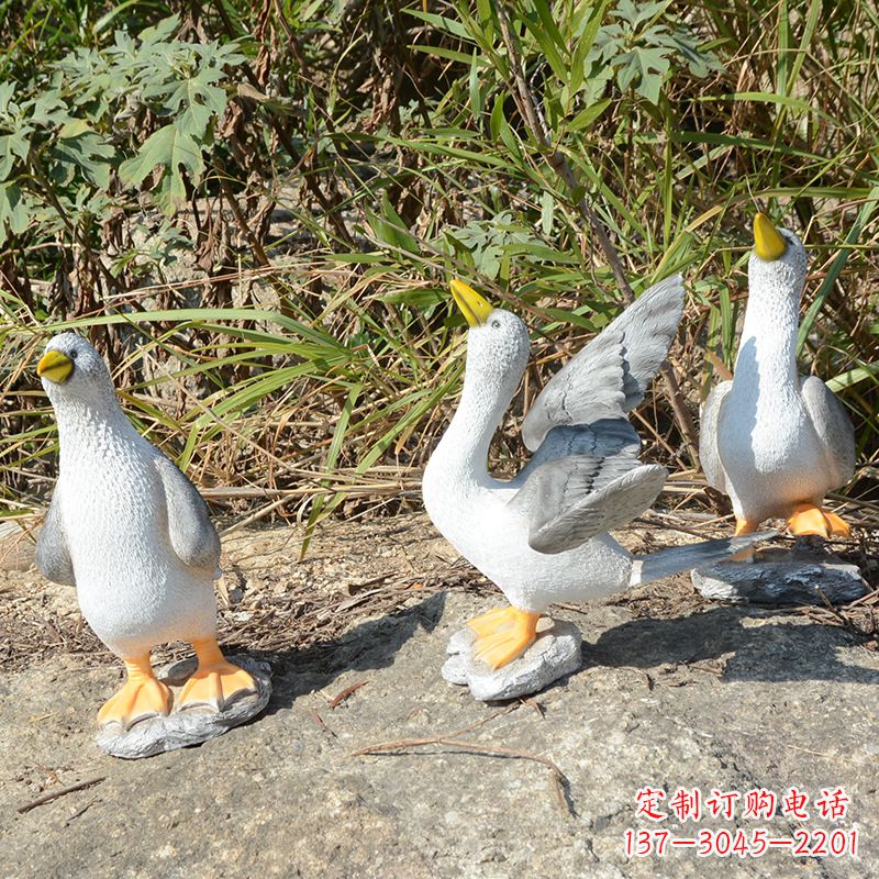 台州象征和平的和平鸽雕塑