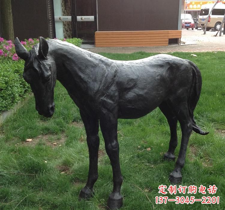 台州大型雕塑装置——马雕塑