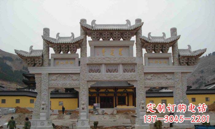 台州寺庙景观三门五楼石牌坊