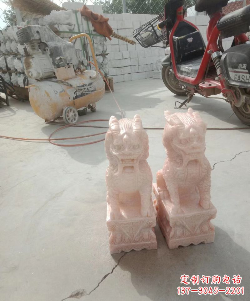 台州晚霞红神兽麒麟动物雕塑