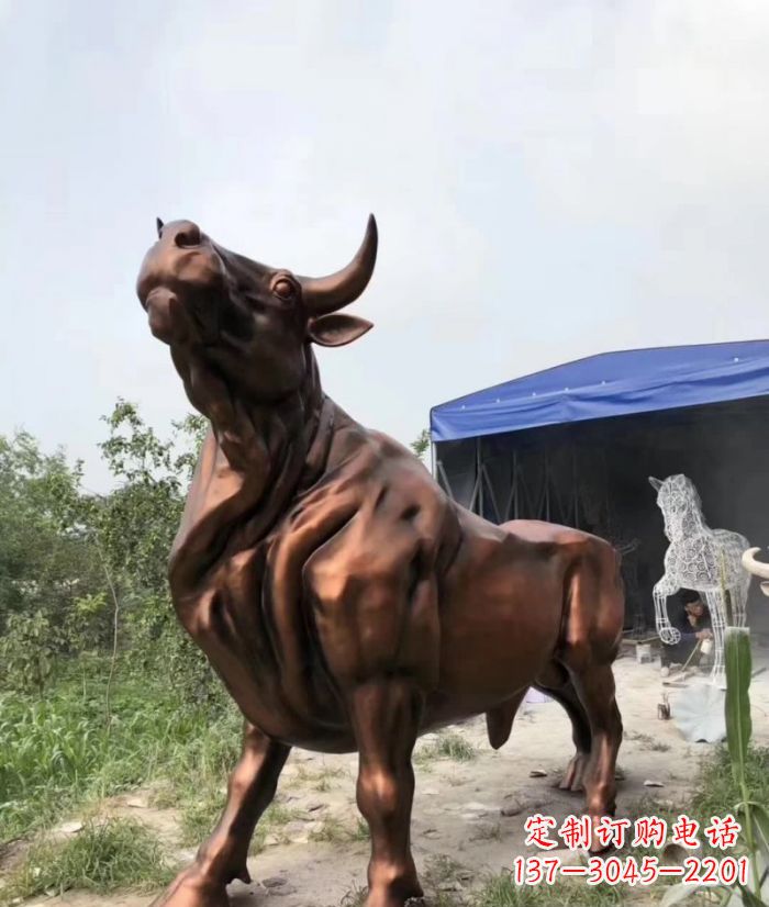 台州紫铜牛动物雕塑